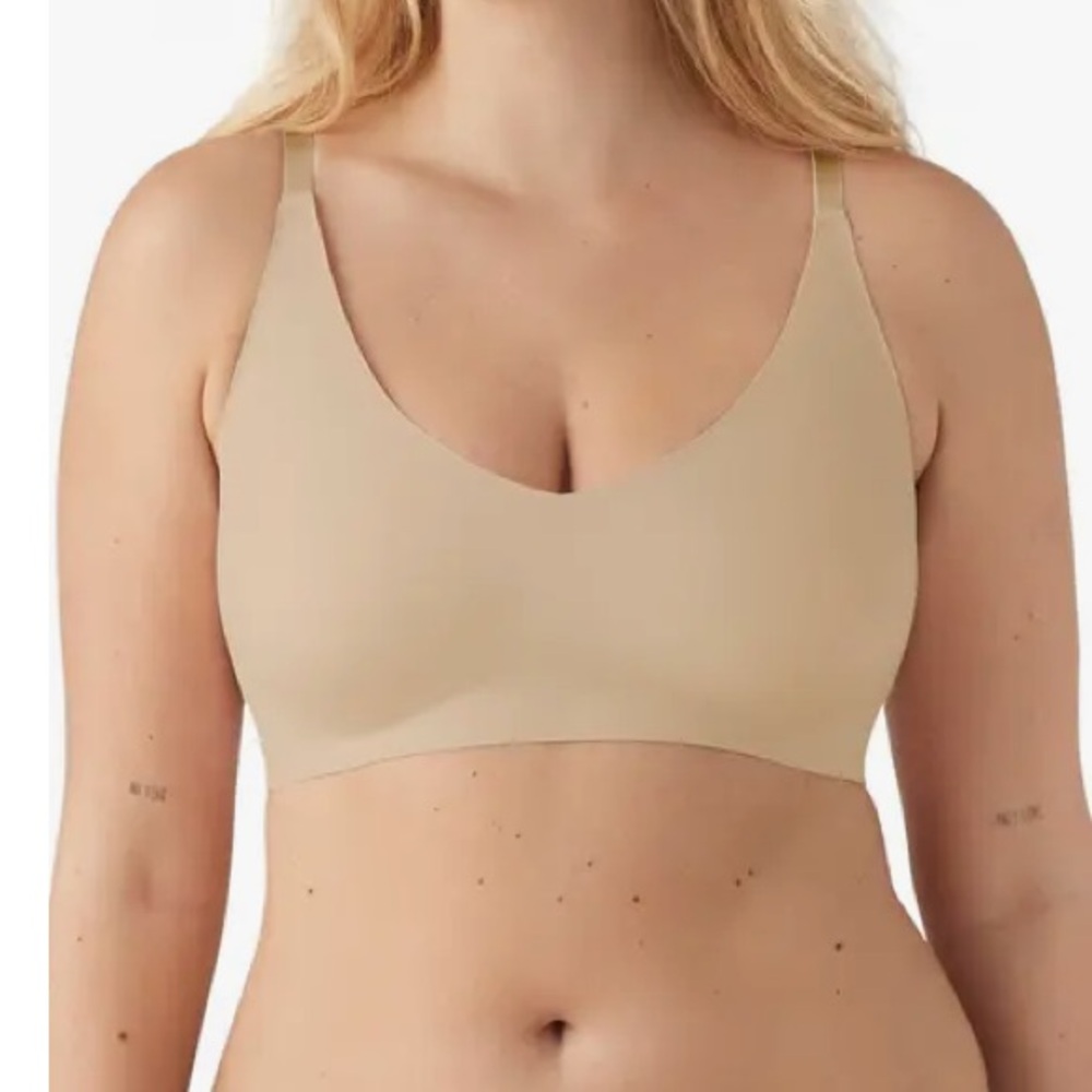 True • Soft Form V-Neck Adjustable Strap Bra